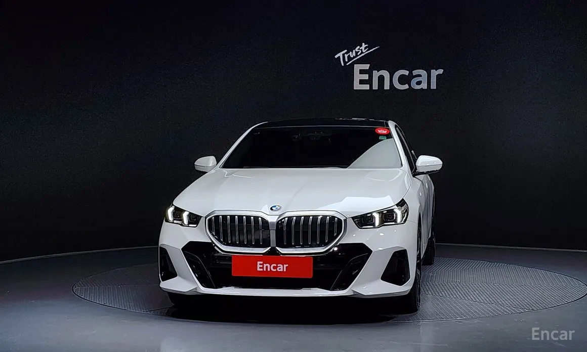 BMW 5 Series 2023 530i xDrive M Sport