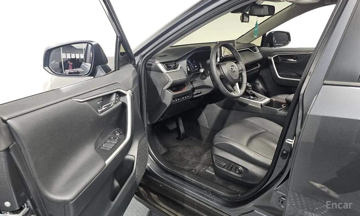 Toyota RAV4 2019 2,5 4WD Hybrid LTD