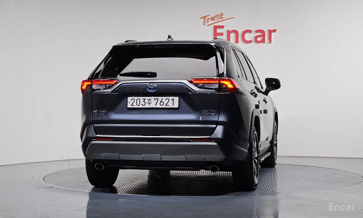 Toyota RAV4 2019 2,5 4WD Hybrid LTD