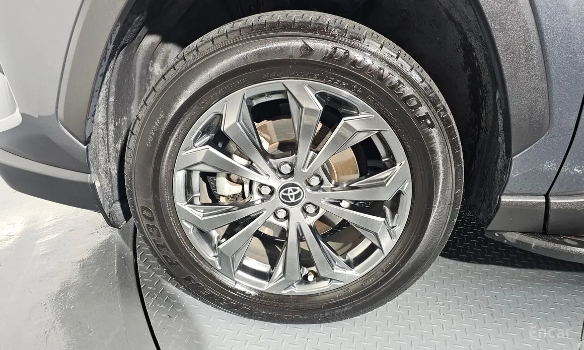 Toyota RAV4 2019 2,5 4WD Hybrid LTD