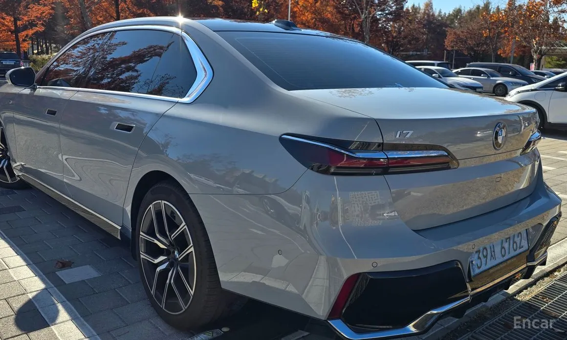 BMW i7 2022 xDrive 60 M sport