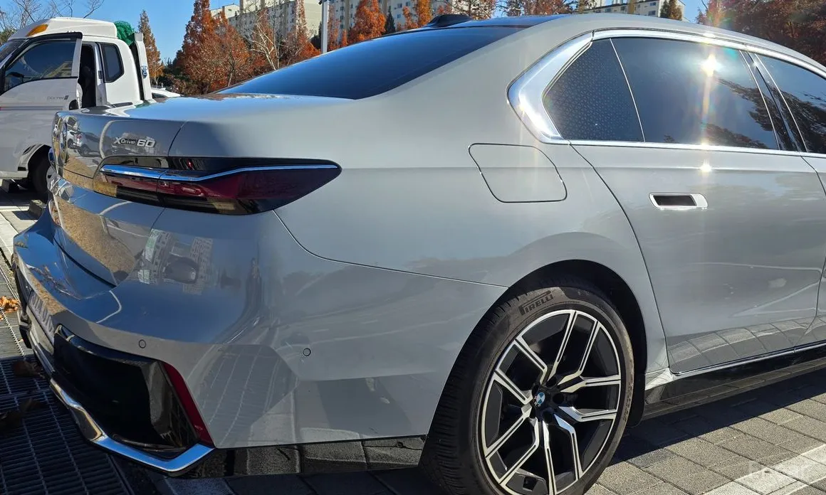 BMW i7 2022 xDrive 60 M sport