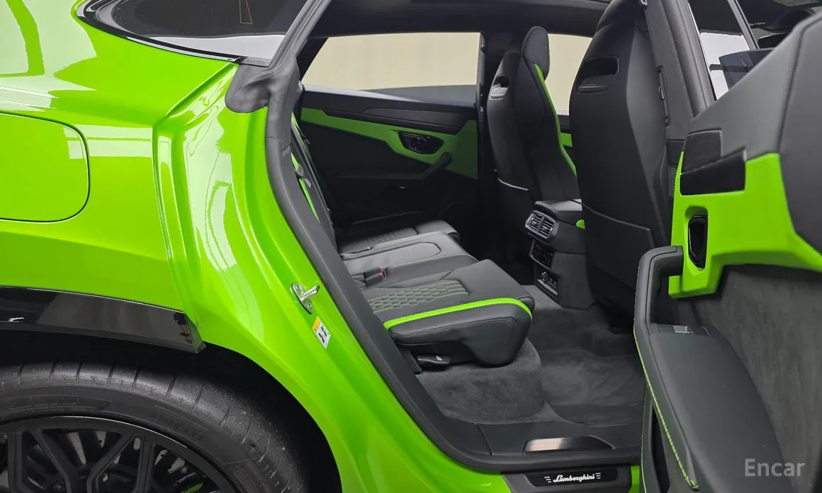 Lamborghini Urus 2018 4.0 V8 SE