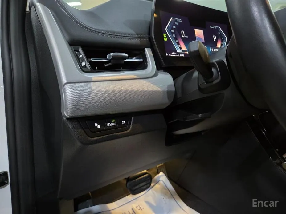 BMW 2 Series 2022 220i Advantage