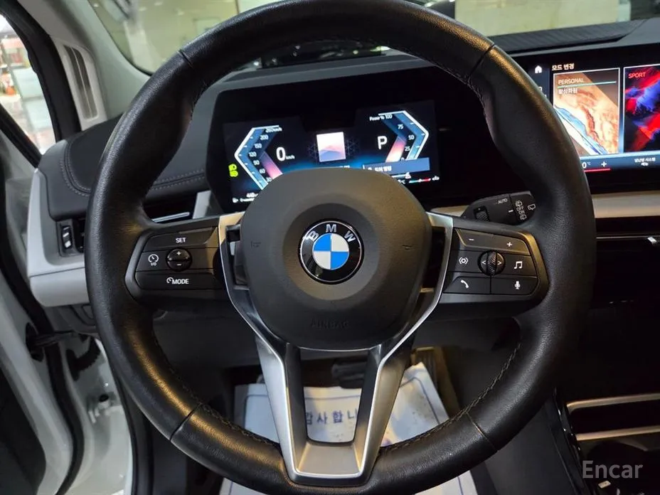 BMW 2 Series 2022 220i Advantage