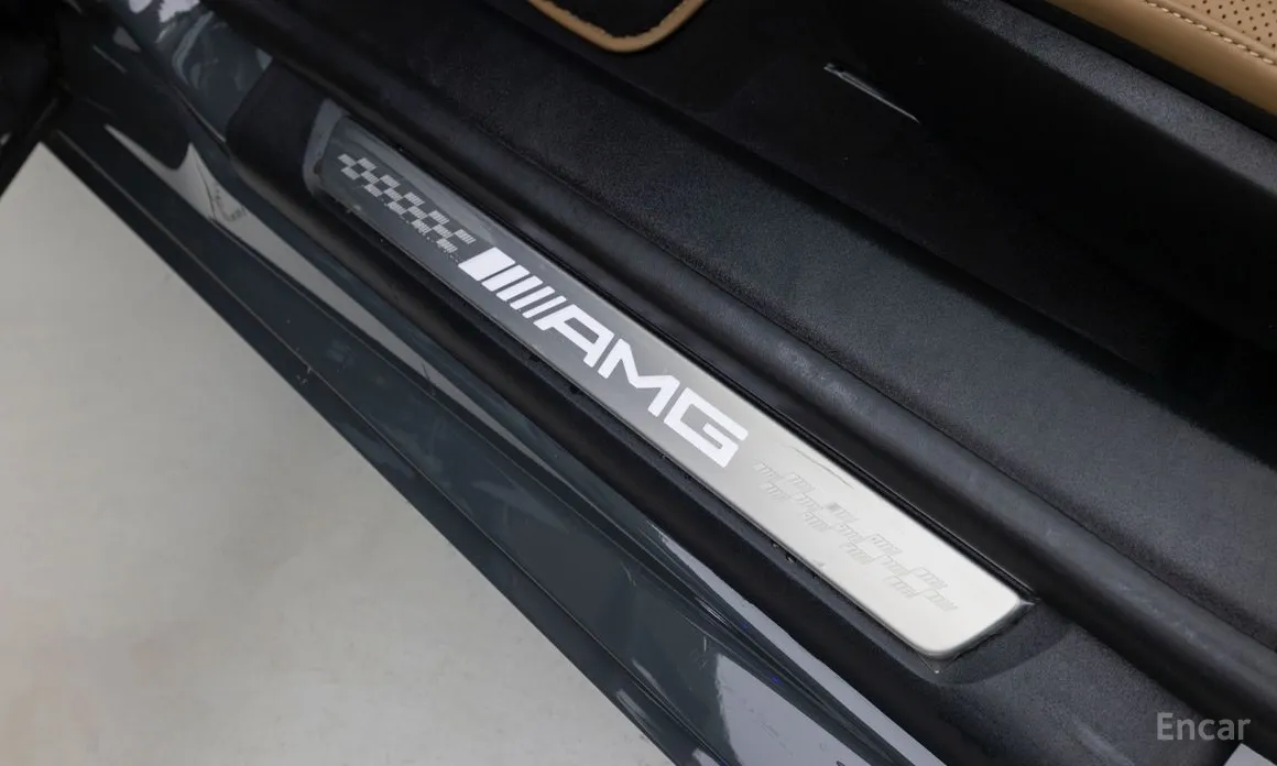 Mercedes-Benz SL-Class 2023 AMG SL63 4MATIC+