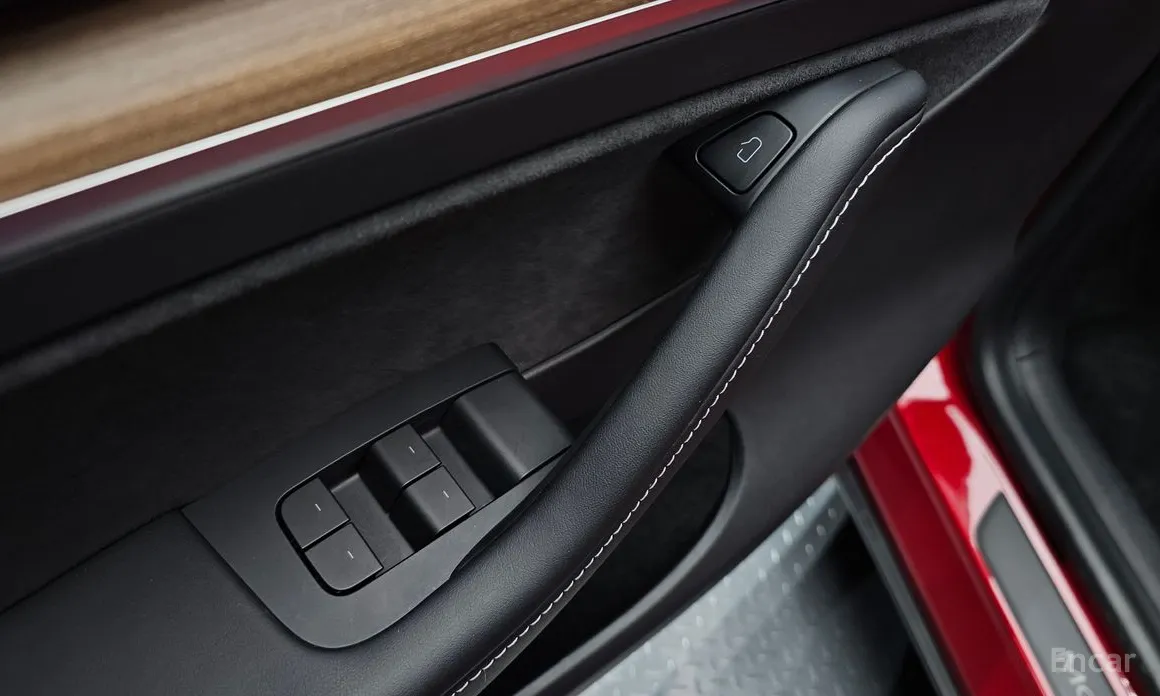 Tesla Model Y 2020 Standard Range