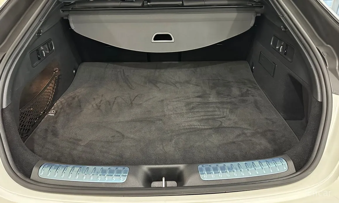 Mercedes-Benz GLC-Class 2023 GLC300 4MATIC Coupe