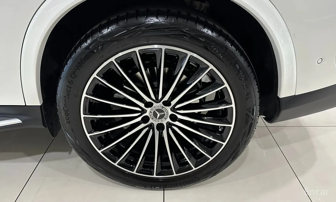 Mercedes-Benz GLC-Class 2023 GLC300 4MATIC Coupe
