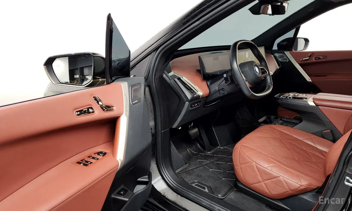 BMW iX 2021 xDrive40 First Edition