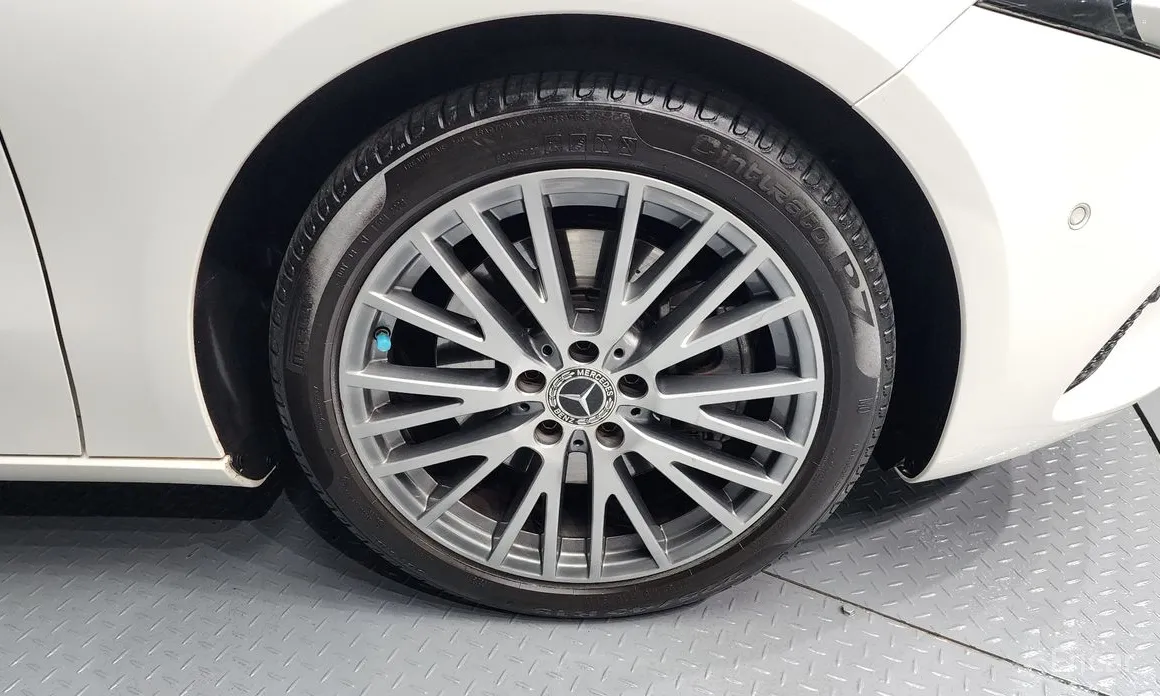 Mercedes-Benz A-Class 2019 A250 4MATIC Sedan