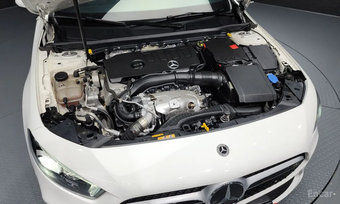 Mercedes-Benz A-Class 2019 A250 4MATIC Sedan