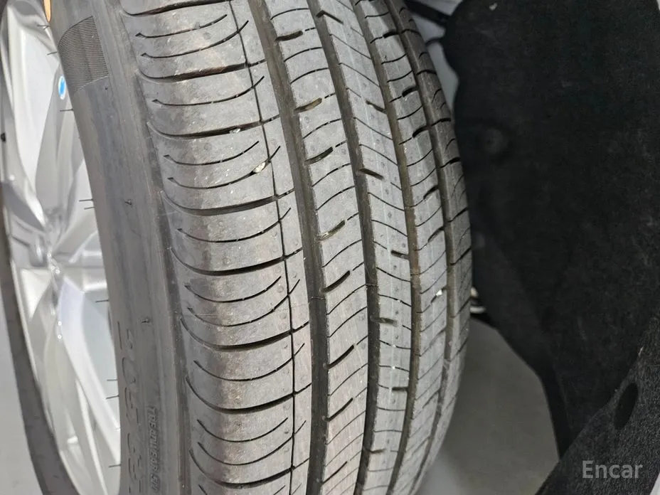 Renault SM6 2020 2.0 LPe SE