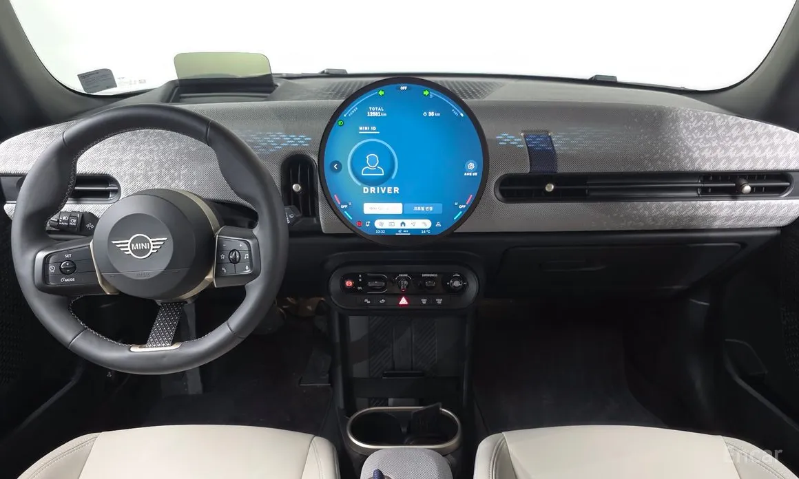 Mini Cooper 2024 Favoured