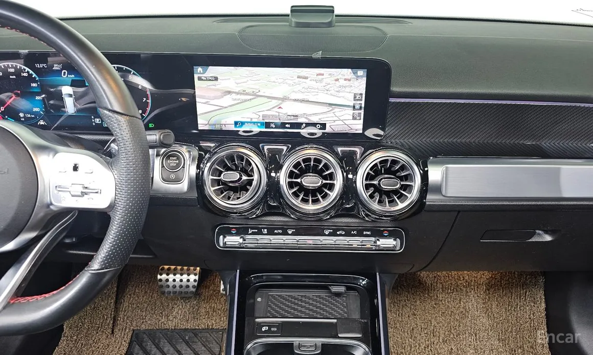 Mercedes-Benz GLB-Class 2020 GLB250 4MATIC