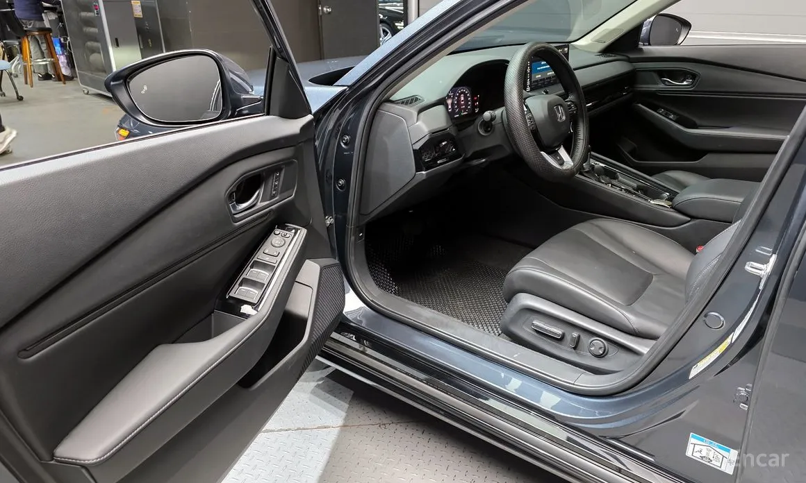 Honda Accord 2023 2.0 Hybrid Touring