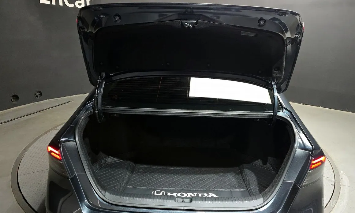 Honda Accord 2023 2.0 Hybrid Touring