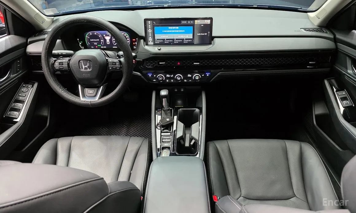 Honda Accord 2023 2.0 Hybrid Touring