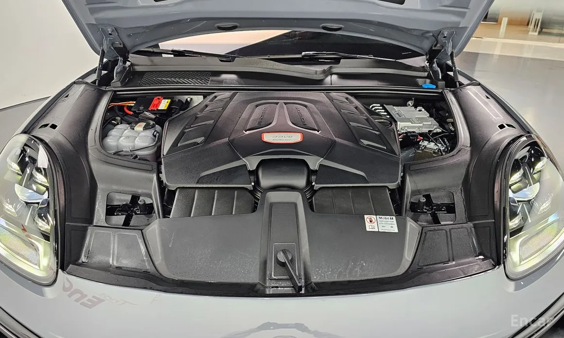 Porsche Cayenne 2019 4.0 Turbo GT Coupe