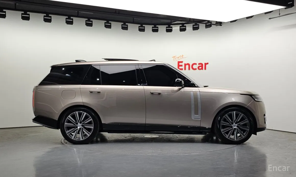 Land Rover Range Rover 2022 P530 Autobiography Long Wheel Base