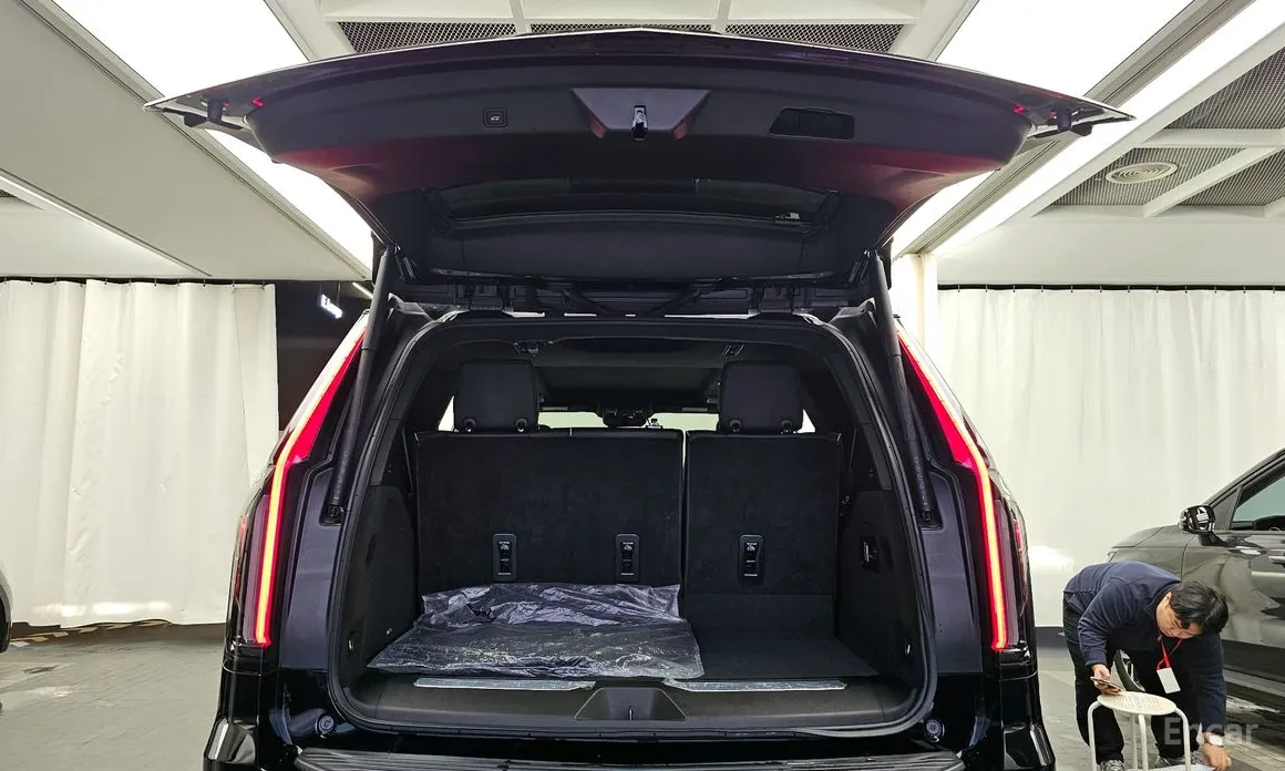 Cadillac Escalade 2021 6.2