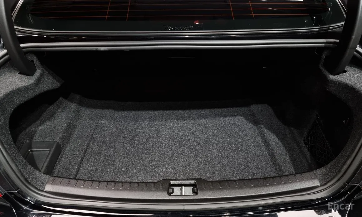 Volvo S60 2019 B5 R-Design