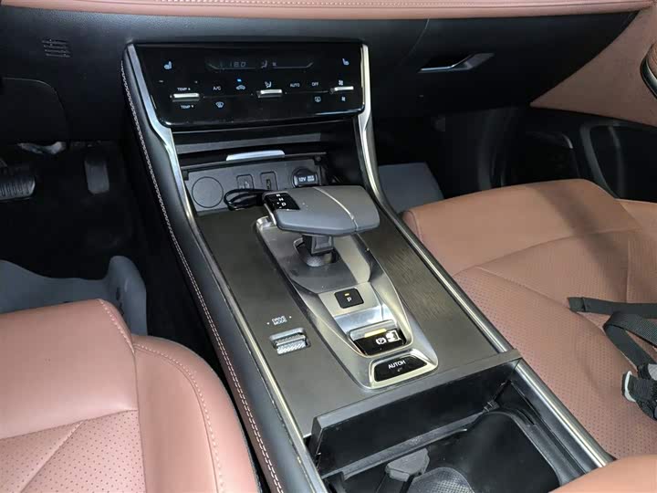 Changan CS75 2024 2024款 畅享版 1.5T DCT尊贵型