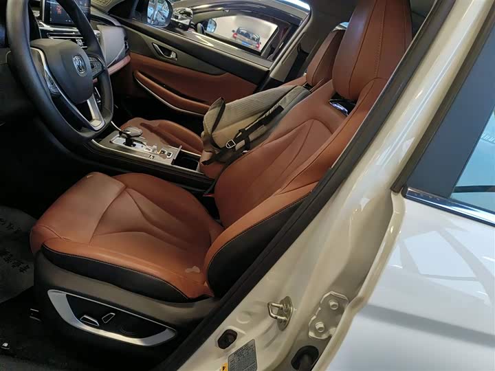 Changan CS75 2024 2024款 畅享版 1.5T DCT尊贵型