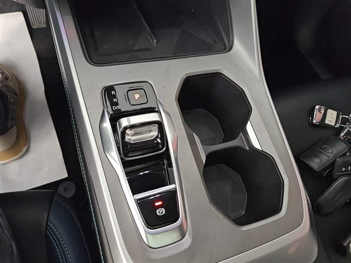 GAC Trumpchi GS3 2023 2023款 影速 270T R-STYLE版