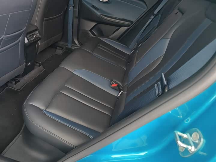 GAC Trumpchi GS3 2023 2023款 影速 270T R-STYLE版