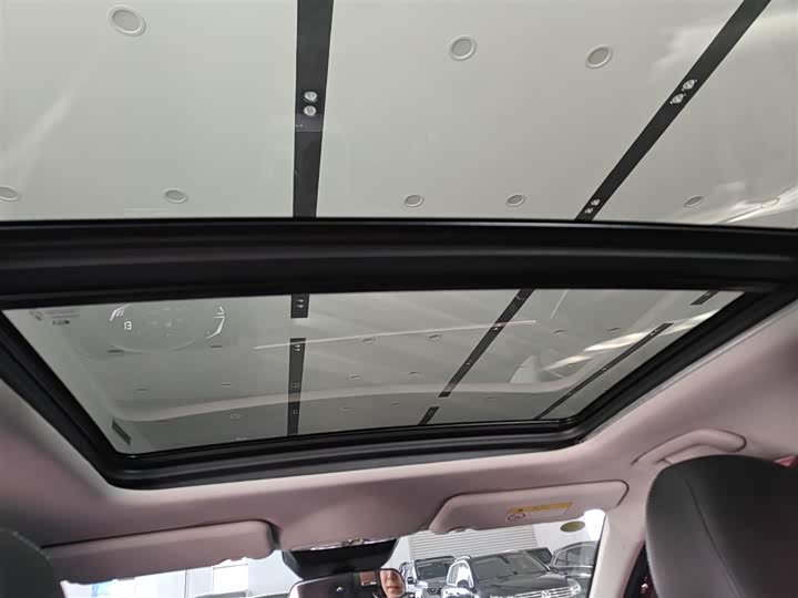 GAC Trumpchi GS3 2023 2023款 影速 270T R-STYLE版