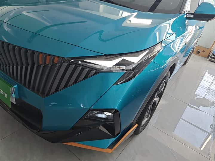 GAC Trumpchi GS3 2023 2023款 影速 270T R-STYLE版