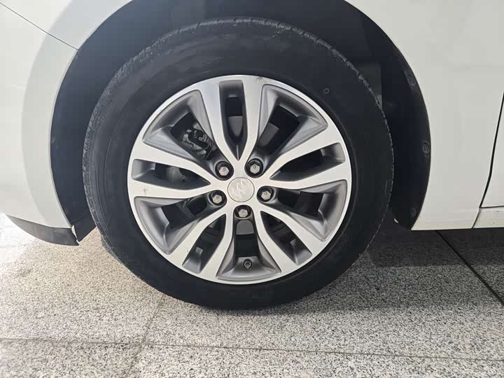 Buick Excelle GT 2021 2021款 1.3T 自动轻混动精英型