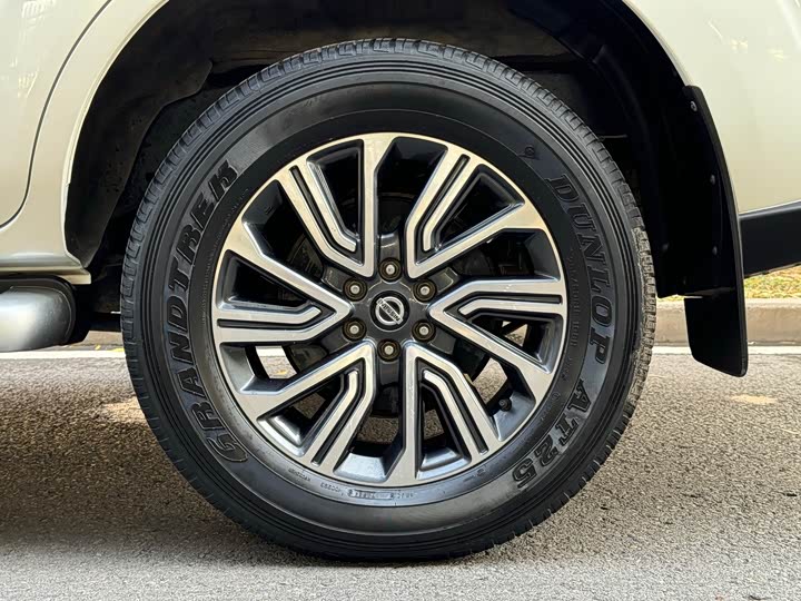 Nissan Terra 2020 2020款 2.5L XL Upper 4WD 自动四驱豪华版