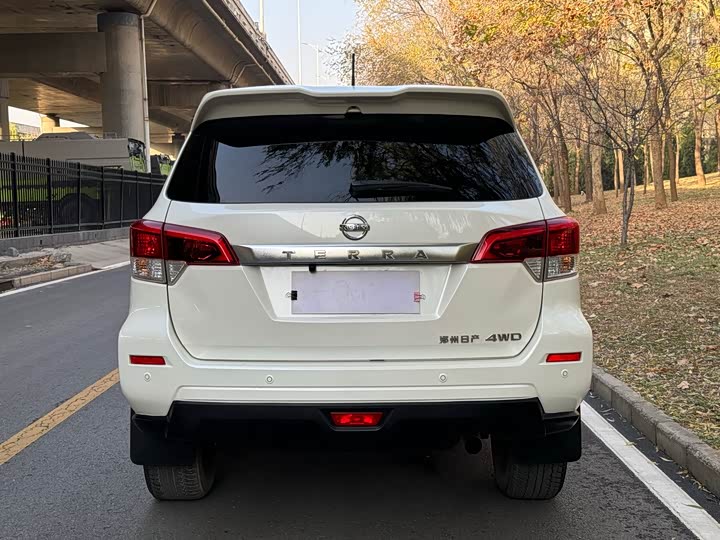 Nissan Terra 2020 2020款 2.5L XL Upper 4WD 自动四驱豪华版