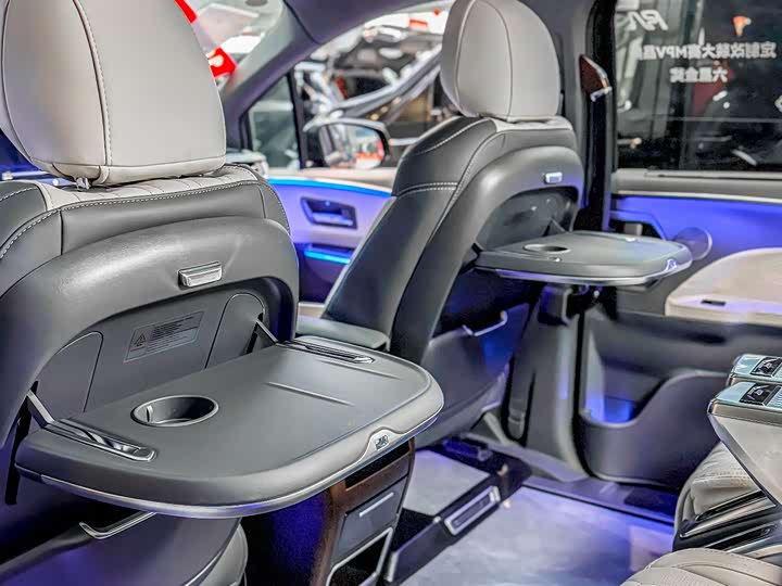 Toyota Granvia 2024 2024款 2.5L混动 舒适版