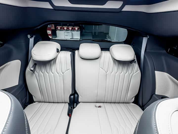 Toyota Granvia 2024 2024款 2.5L混动 舒适版