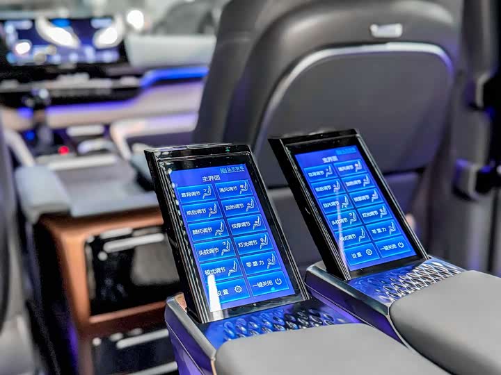 Toyota Granvia 2024 2024款 2.5L混动 舒适版