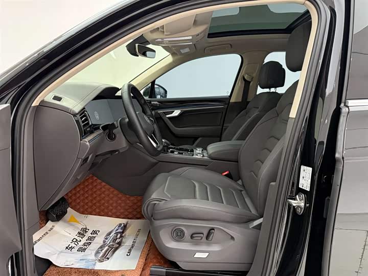 Volkswagen Touareg 2023 2023款 2.0TSI 锐尚版