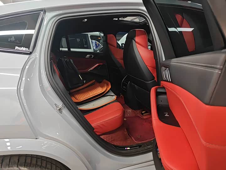 BMW X6 M 2023 2023款 X6 M 雷霆版