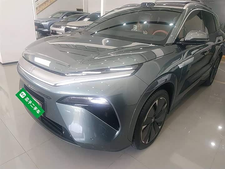 BYD Tang L 2025 2025款 DM 175KM无人机玩家版