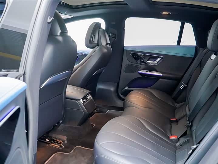 Mercedes-Benz EQE 2022 2022款 350 先型特别版