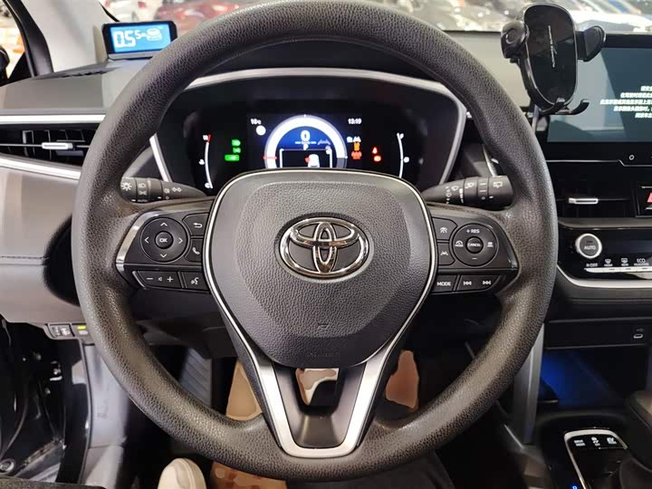 Toyota Frontlander 2024 2024款 2.0L 智能电混双擎 豪华版