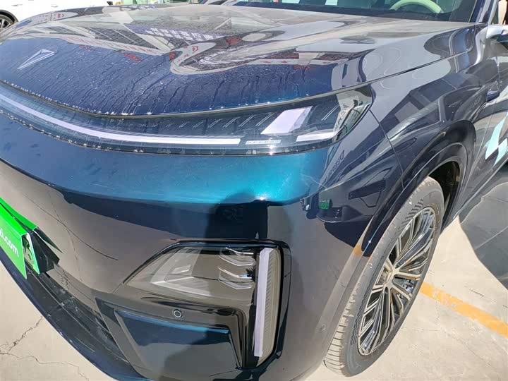 Changan Deepal S09 2025 2025款 四驱Ultra+ 高定版