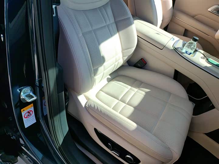 Changan Deepal S09 2025 2025款 四驱Ultra+ 高定版