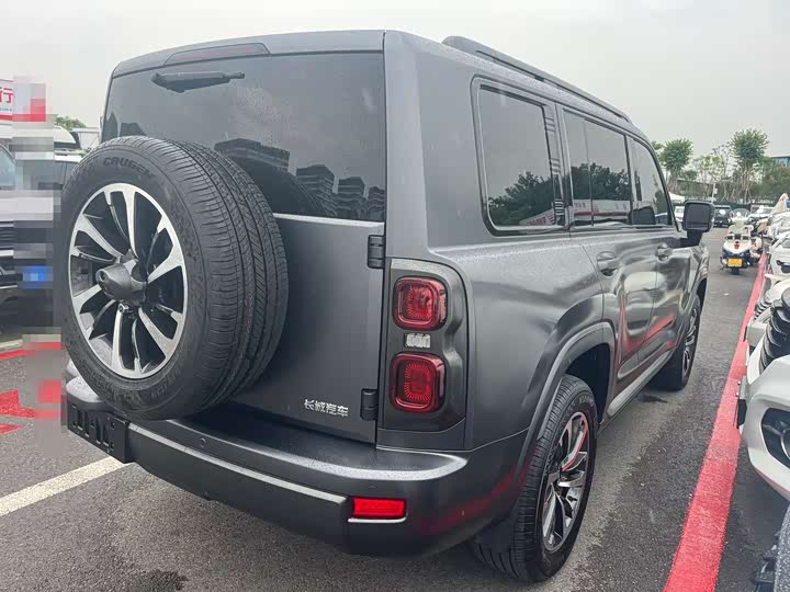 Haval H9 2024 2024款 2.0T 汽油四驱极境版