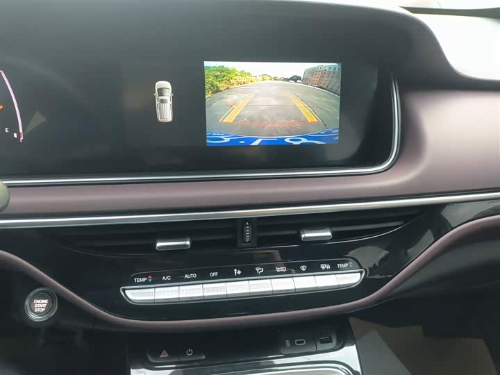 GAC Trumpchi M6 2023 2023款 PRO 270T DCT豪华版