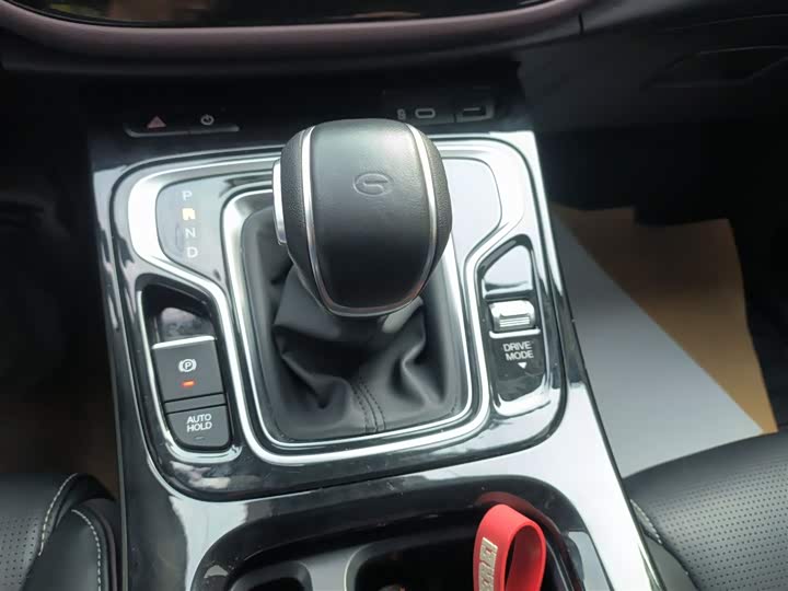 GAC Trumpchi M6 2023 2023款 PRO 270T DCT豪华版