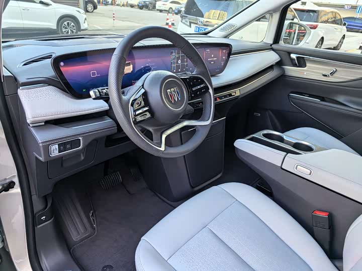 Buick GL8 ES 2025 2025款 陆尊 尊享版