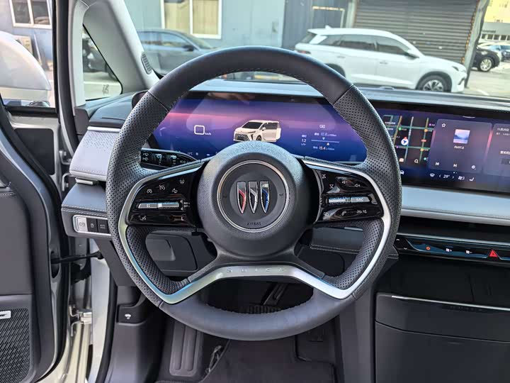 Buick GL8 ES 2025 2025款 陆尊 尊享版